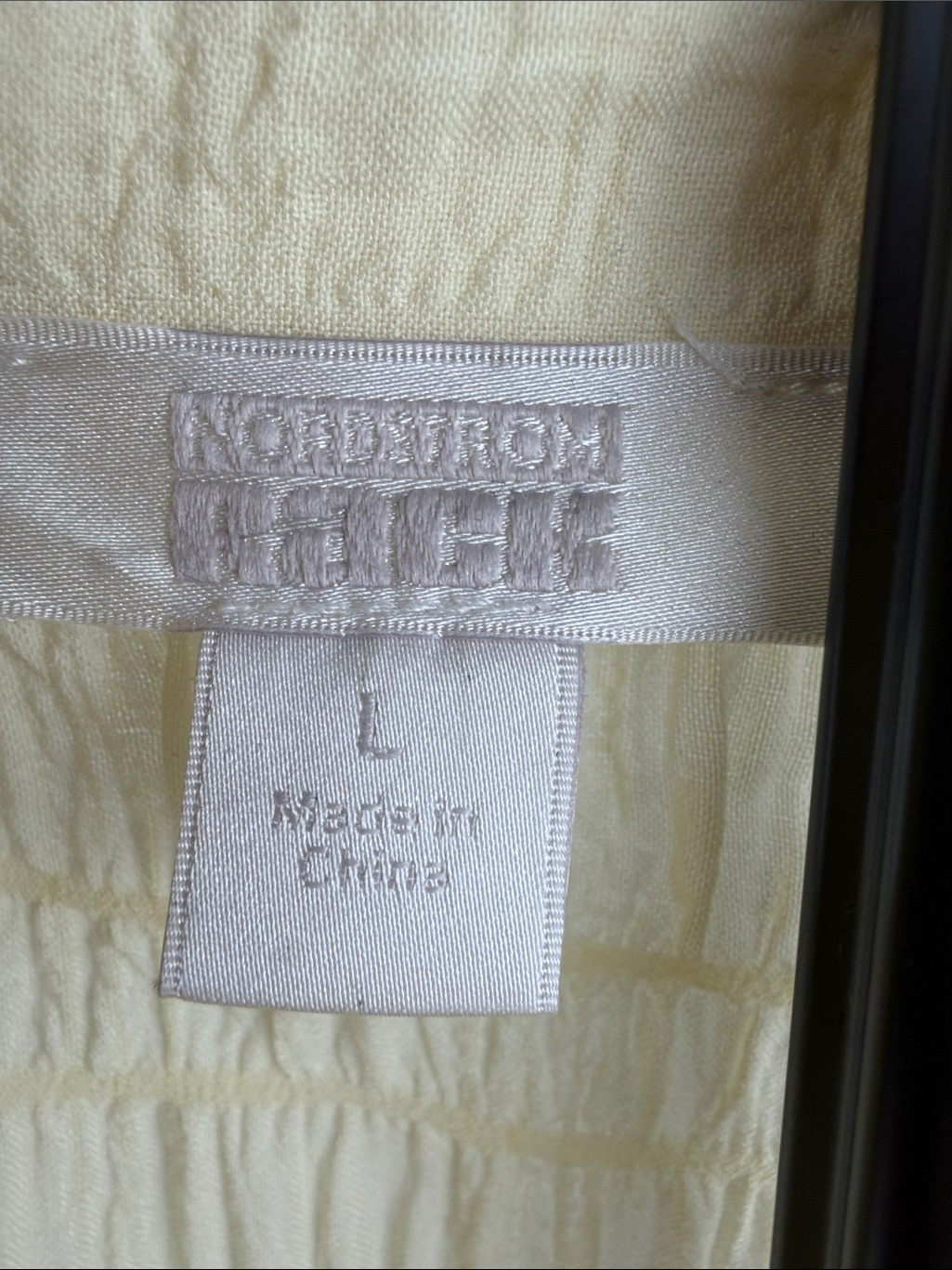Nordstrom Rack Butter Yellow Textured Oversized Button Shirt L Nwt Flaw — image 2 of 7